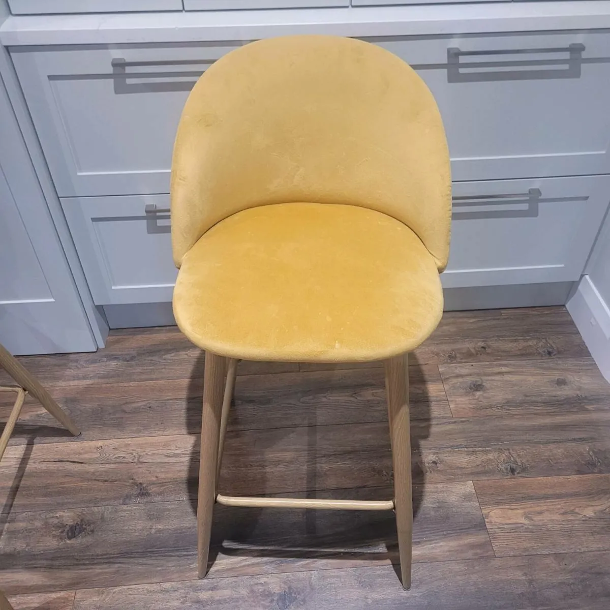 High stool - Image 4