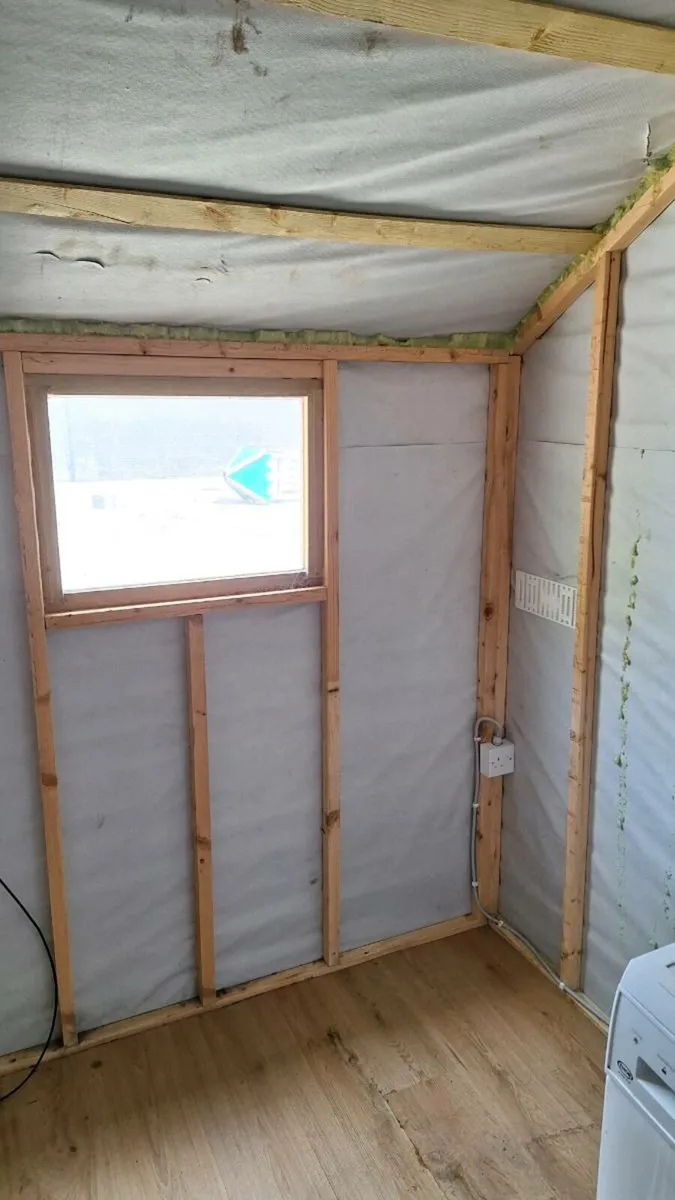 Timber shed - Image 2
