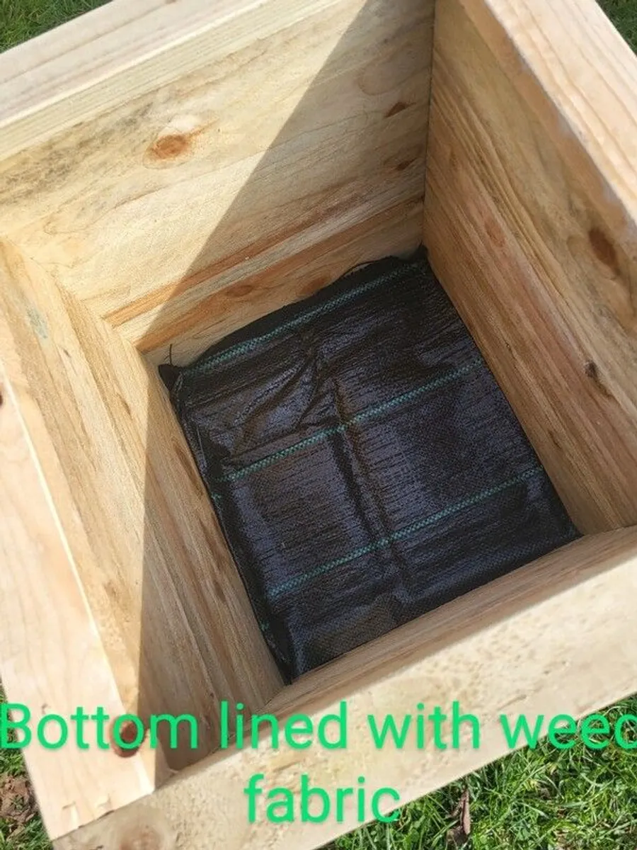 Small wooden Planters flower planter raised planter vegetable planter Fully Lined Ready to Plant - Image 3