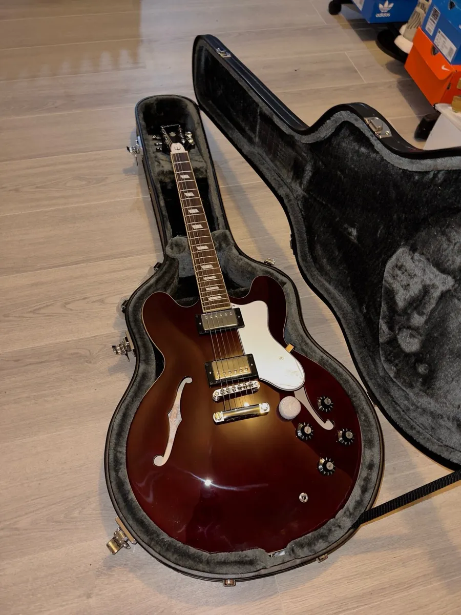 Epiphone Noel Gallagher Riviera - Image 3