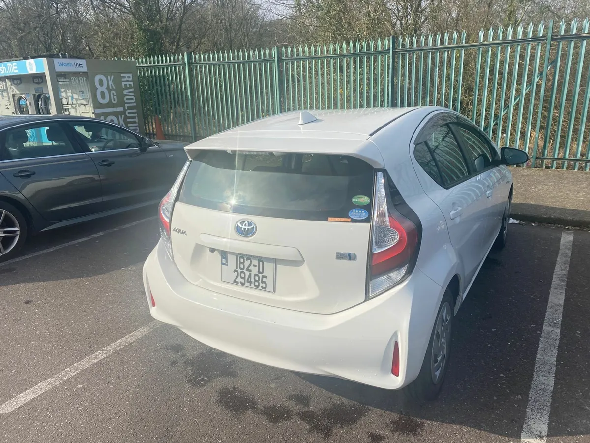 Toyota Aqua 2018 Automatic White Low Milage - Image 4