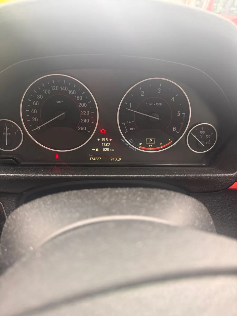 BMW 3-Series 2013 - Image 3