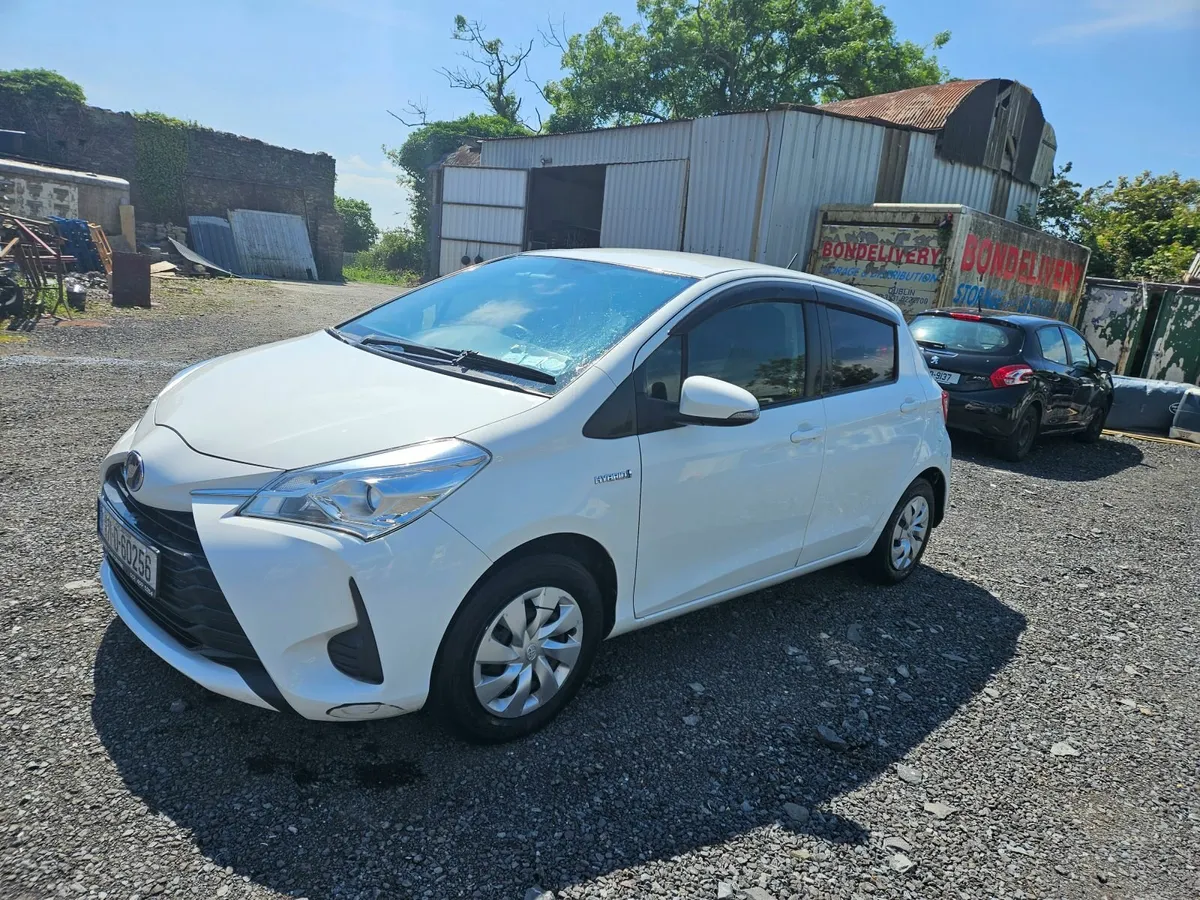 Toyota Vitz 2017 - Image 2