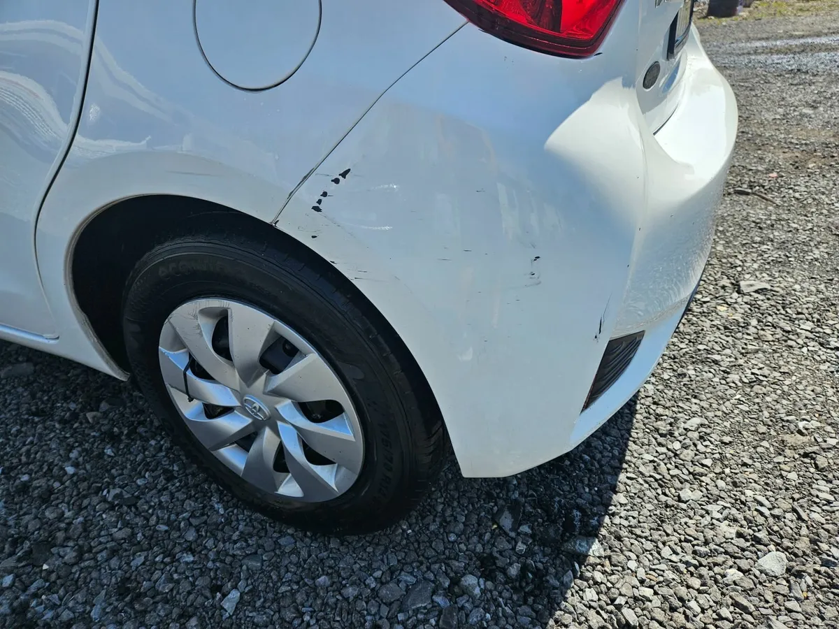 Toyota Vitz 2017 - Image 4