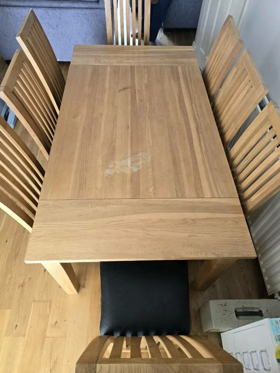 8 seater table & cabinet - Image 2