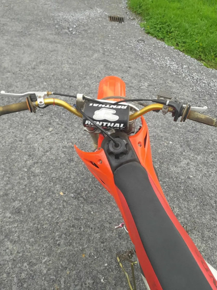 Motorbike - Image 2
