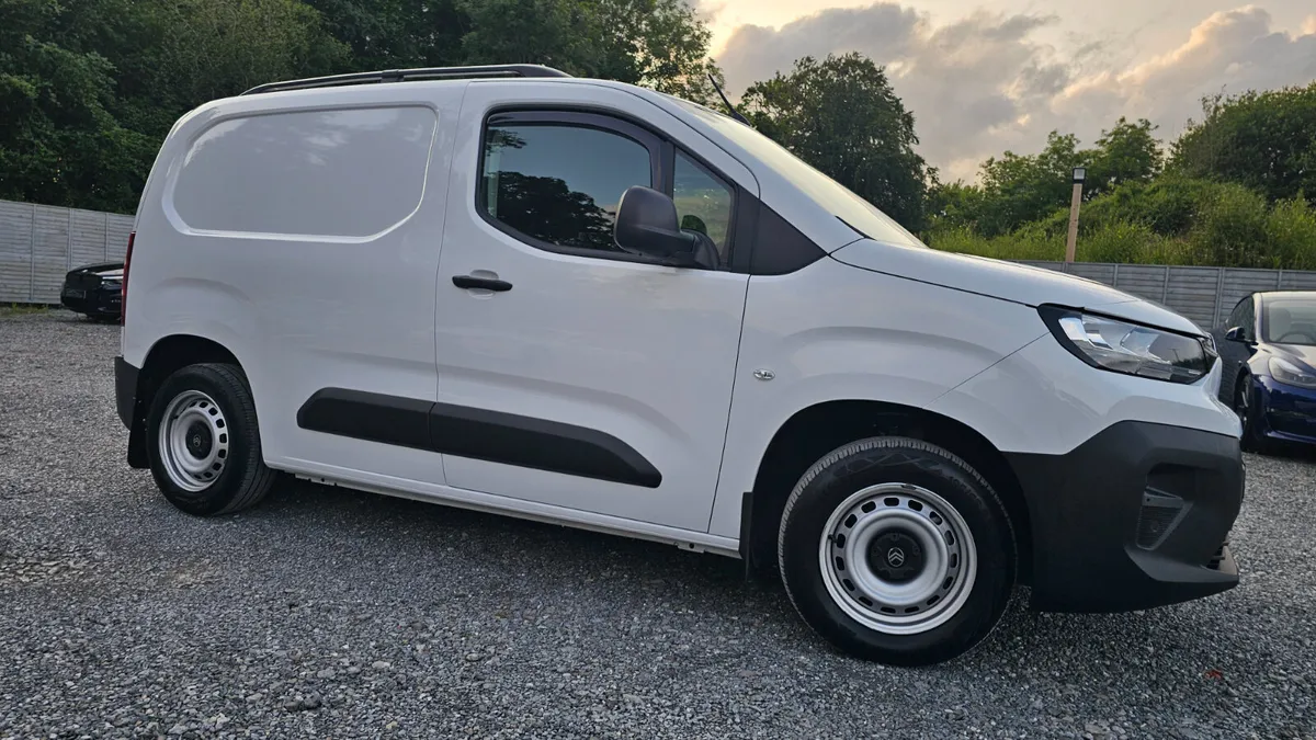 🔥 2025 Citroen Berlingo 1,5 Diesel Manual - Image 3