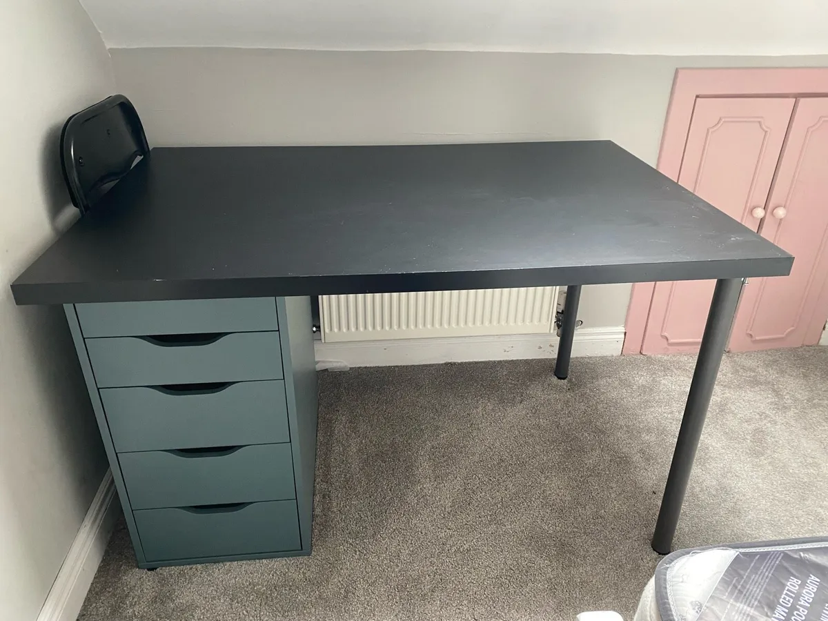 Desk - Image 1