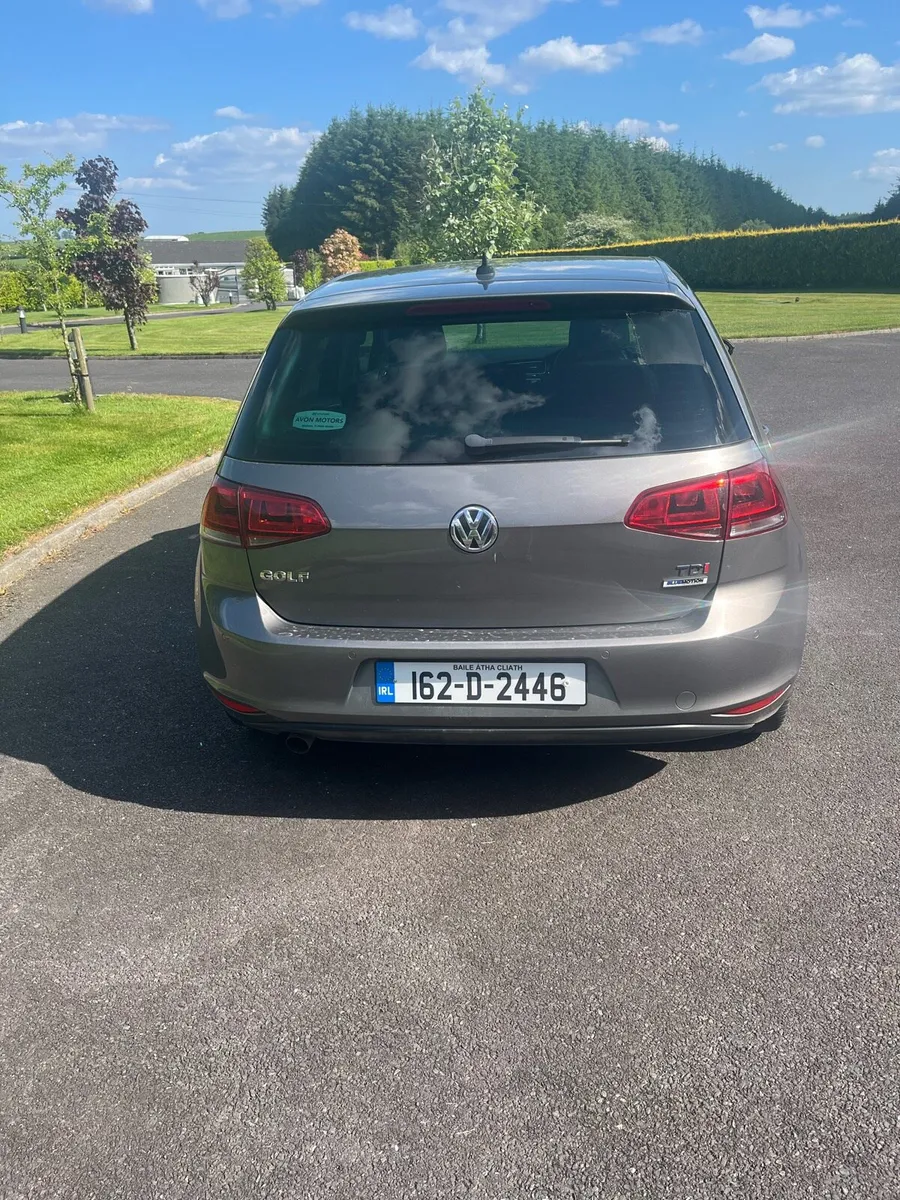 2016 Golf - Image 2