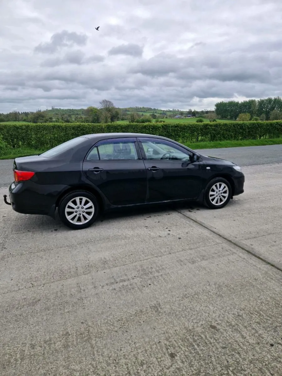 2010 Toyota Corolla 1.4 Diesel - Image 2