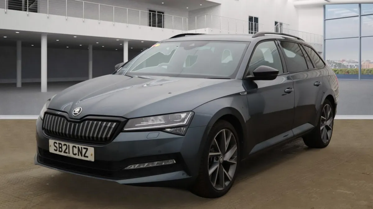 Skoda Superb 2021 SPORTLINE DSG - Image 4