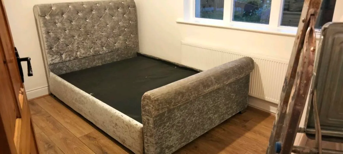Double bed - Image 3