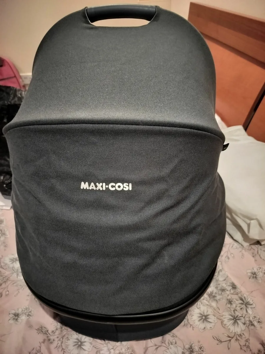 Maxi Cosi Oria Bassinet / carrycot - Image 1