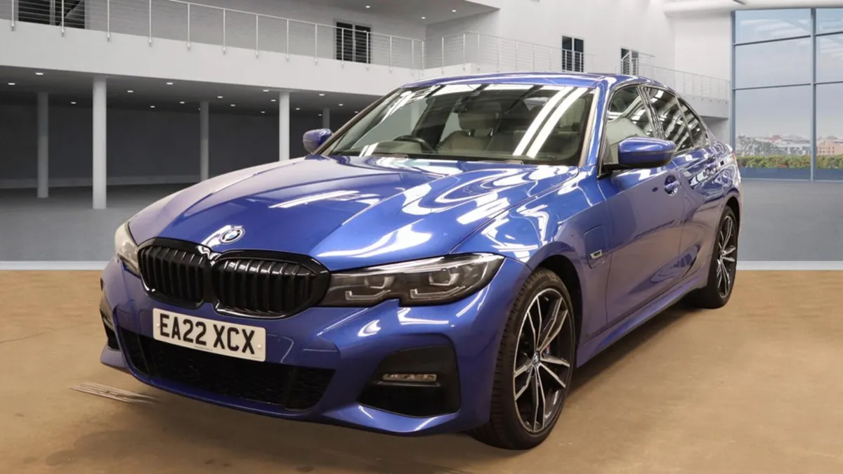 BMW 3-Series 2022 330E MSPORT - Image 2