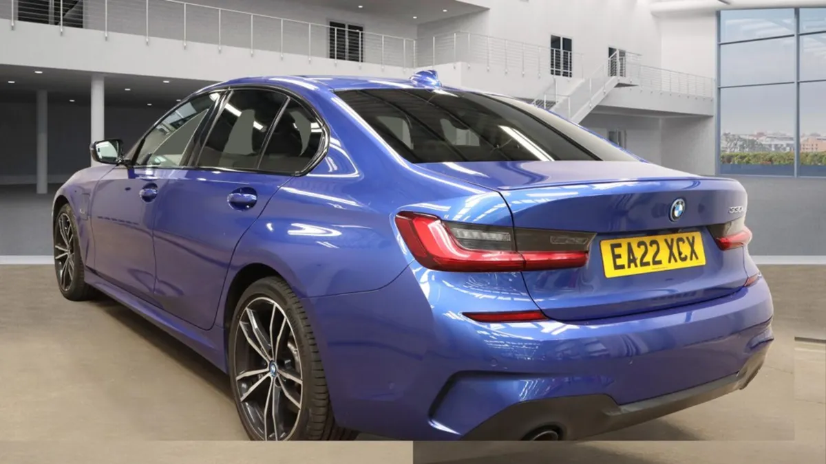 BMW 3-Series 2022 330E MSPORT - Image 3