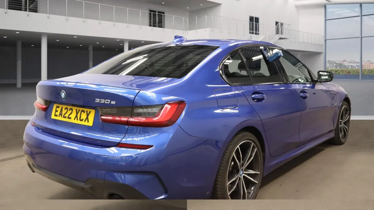 BMW 3-Series 2022 330E MSPORT - Image 4