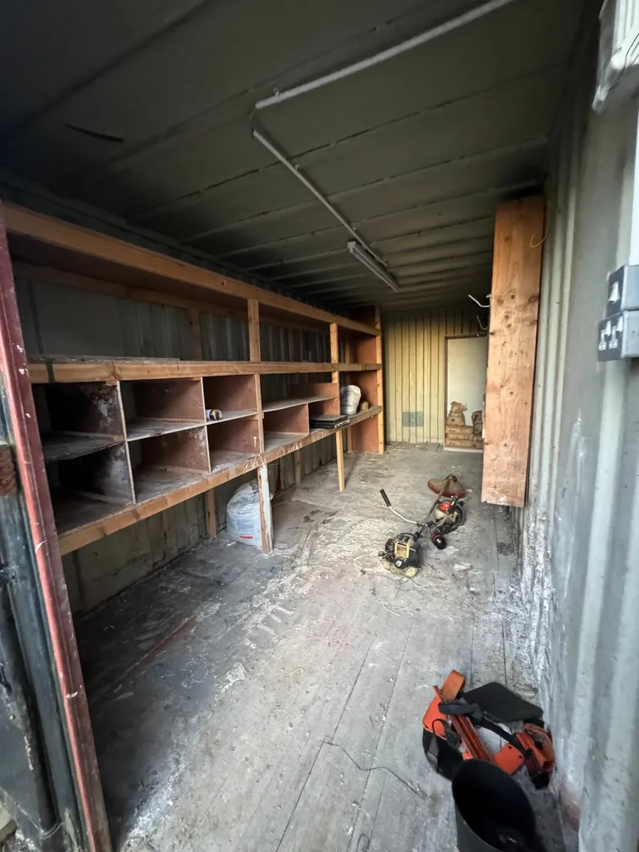 20 ft Container - Image 1