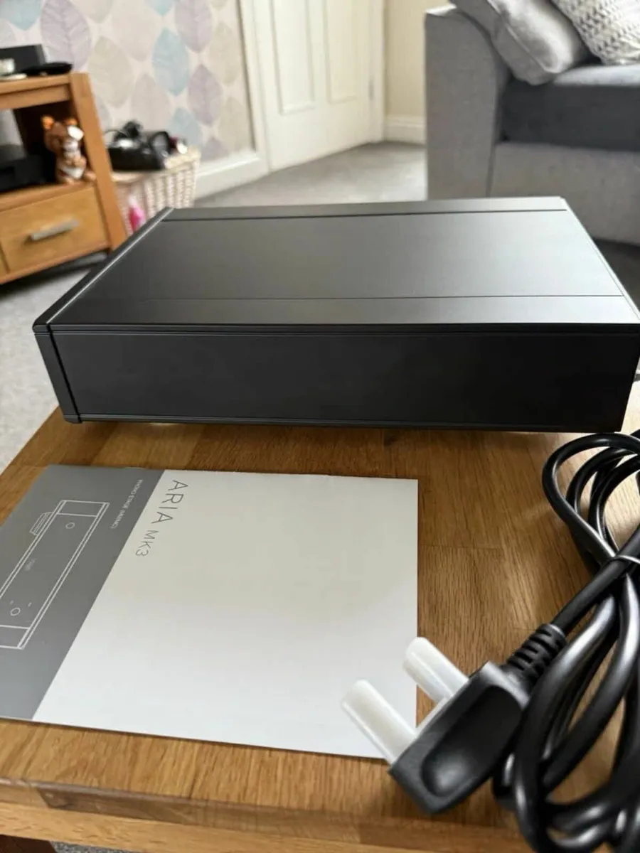 Rega Aria MK3 phono preamp - Image 2