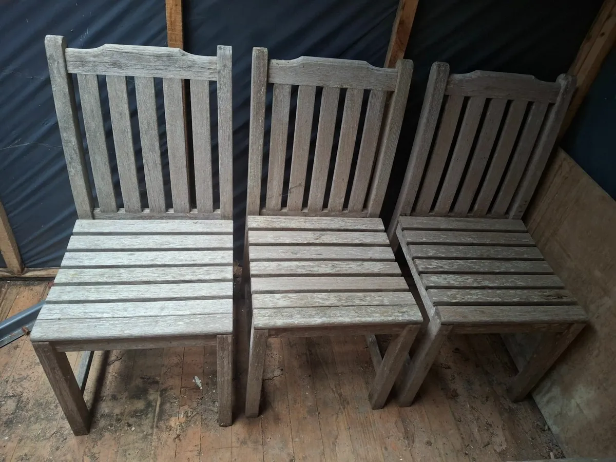 Six solid teak patio chairs -please read ad - Image 4