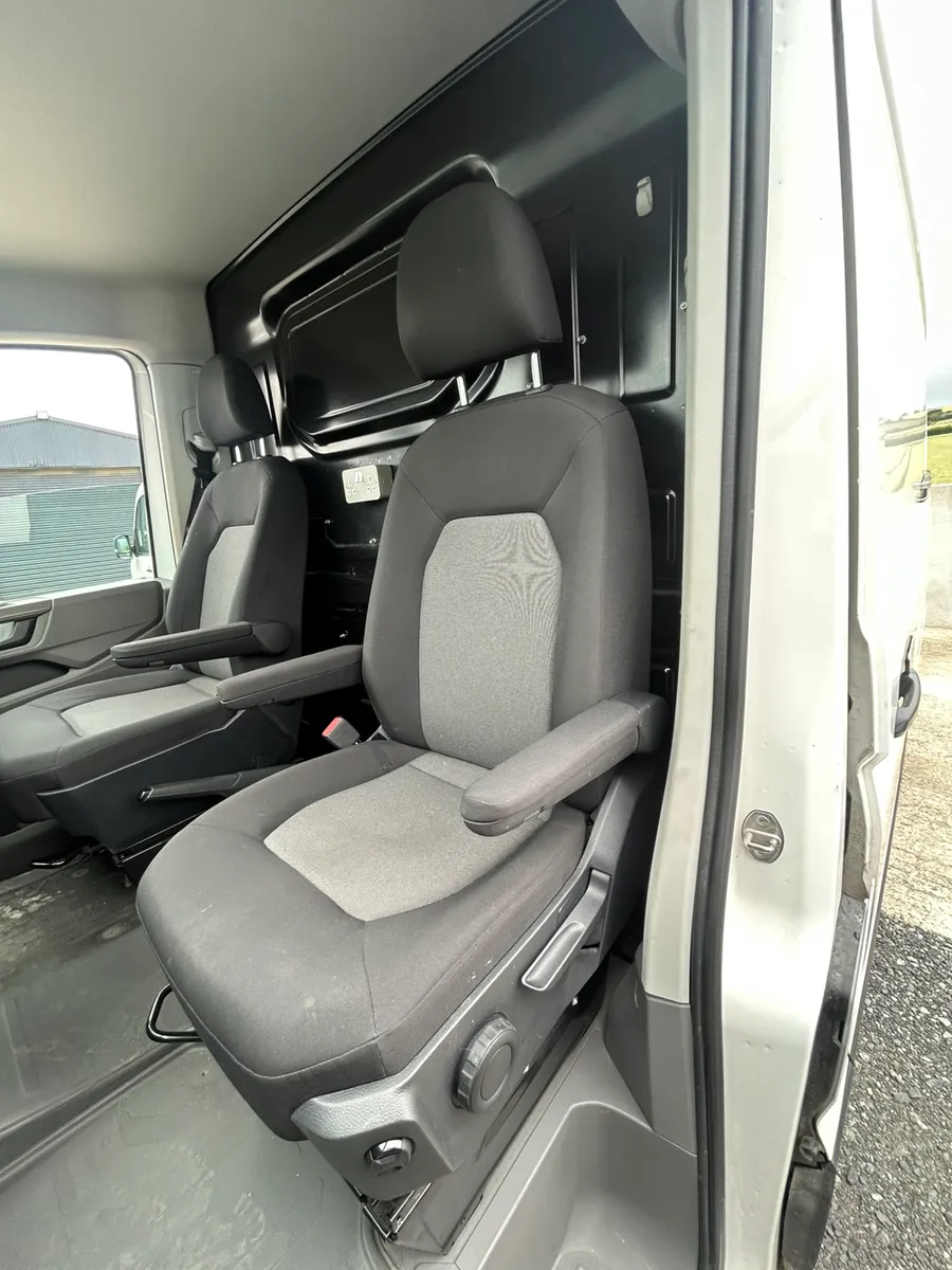Vw Crafter / Man TGE single captain seat - Image 3