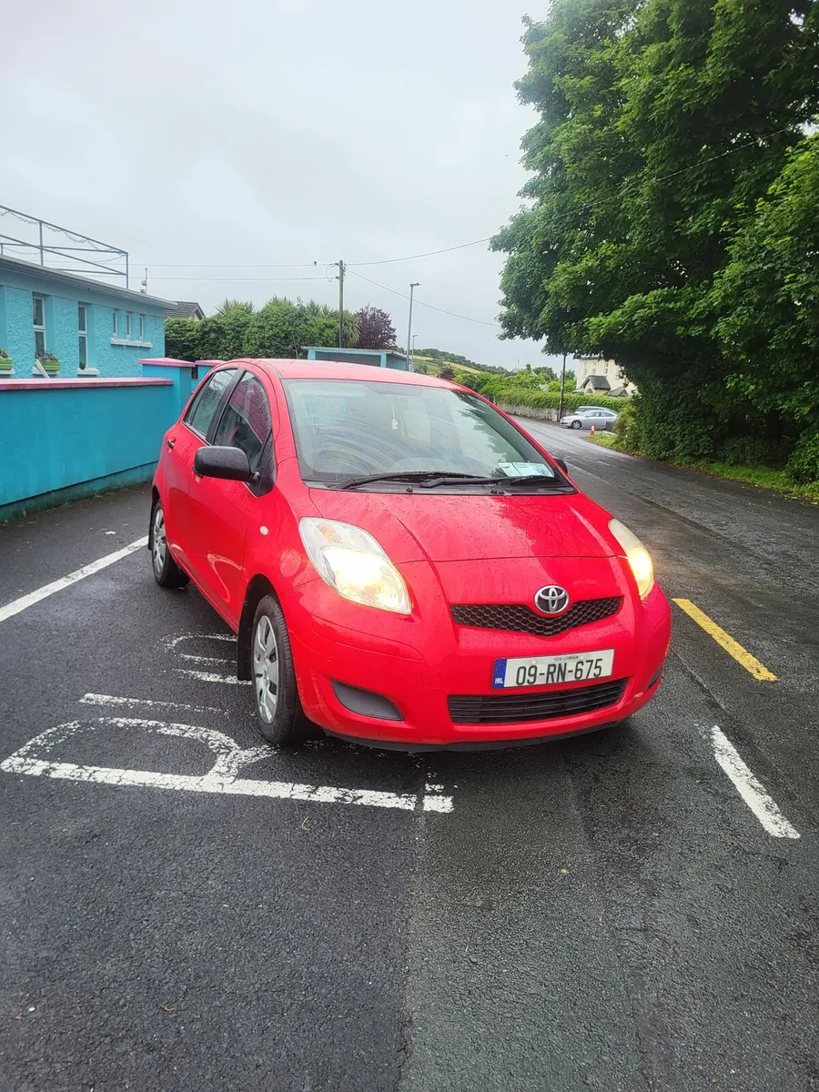2009 Toyota Yaris 1litre petrol NCT 8/26 230000km - Image 1
