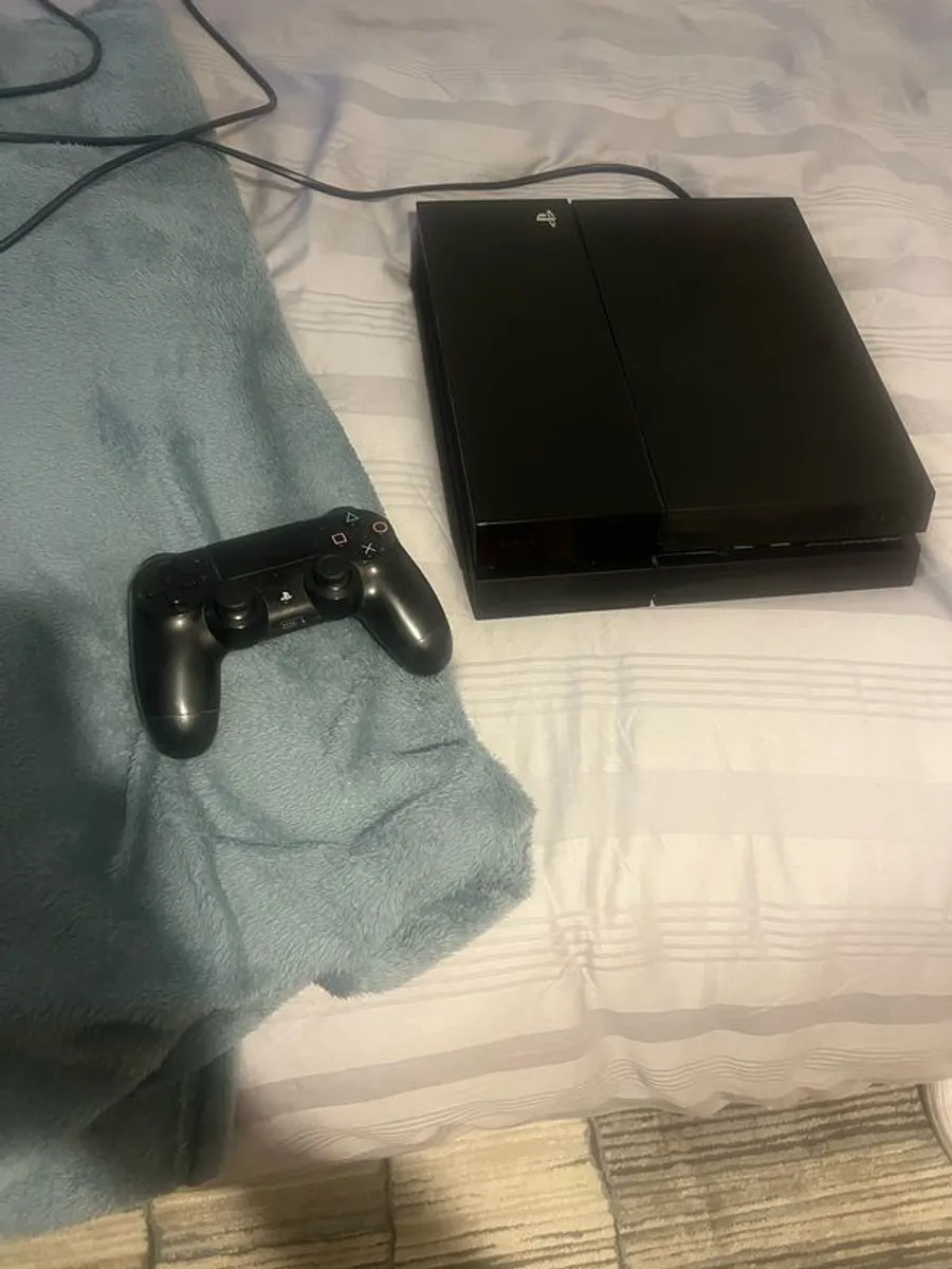 PlayStation 4 - Image 2