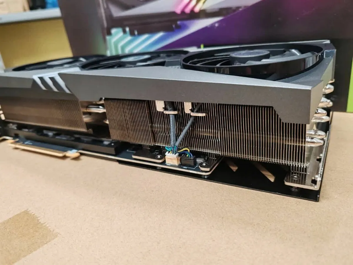 MSI GeForce RTX 4090 GAMING X TRIO - Image 4