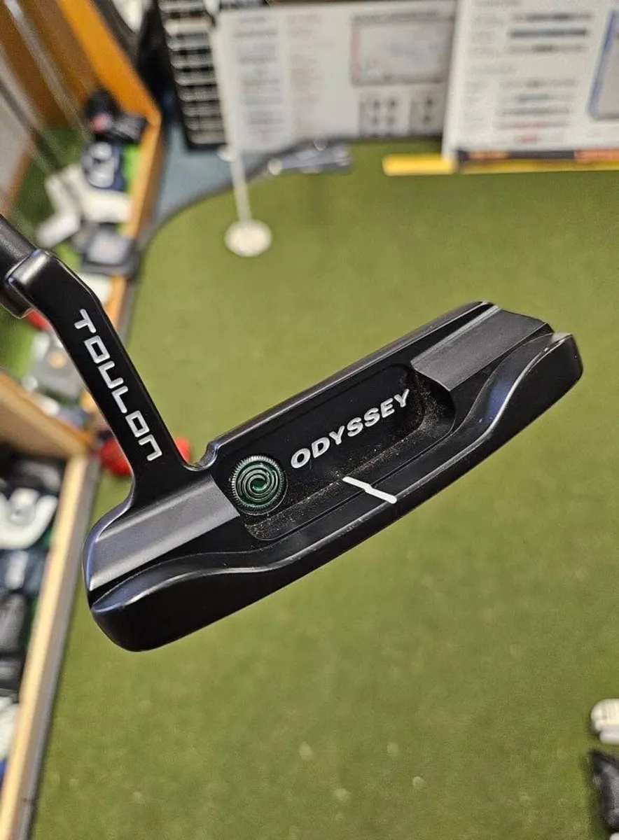 Odyssey Toulon Milled Putter - Image 3