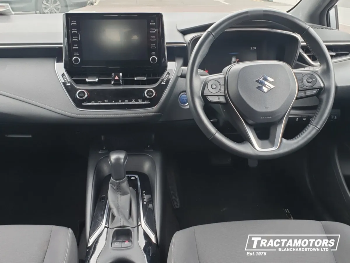 Suzuki Swace 1.8 HYBRID SZ-T  AUTO - Image 2