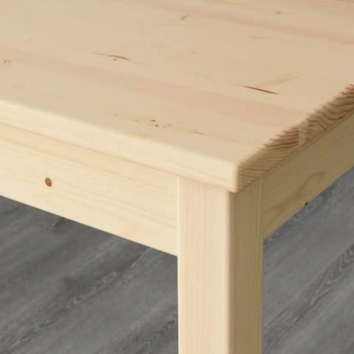 Kitchen table - Image 2