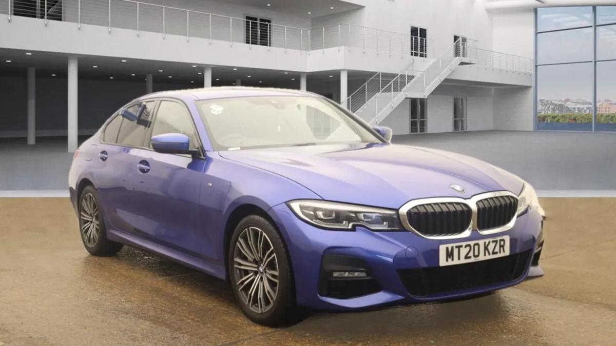 BMW 3-Series 2020 mSPORT 330e - Image 1