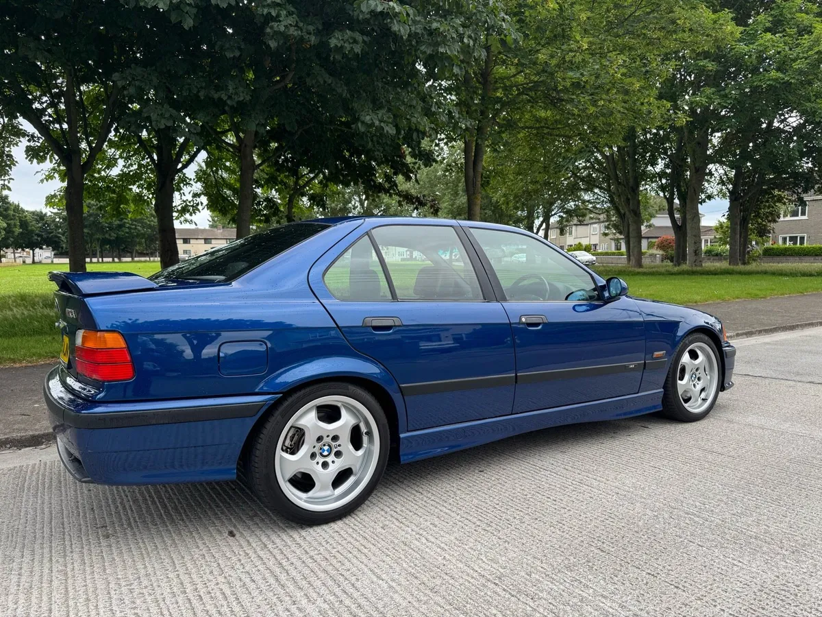 1995 BMW E36 M3 Saloon // VRT €200 // €56 Tax - Image 3