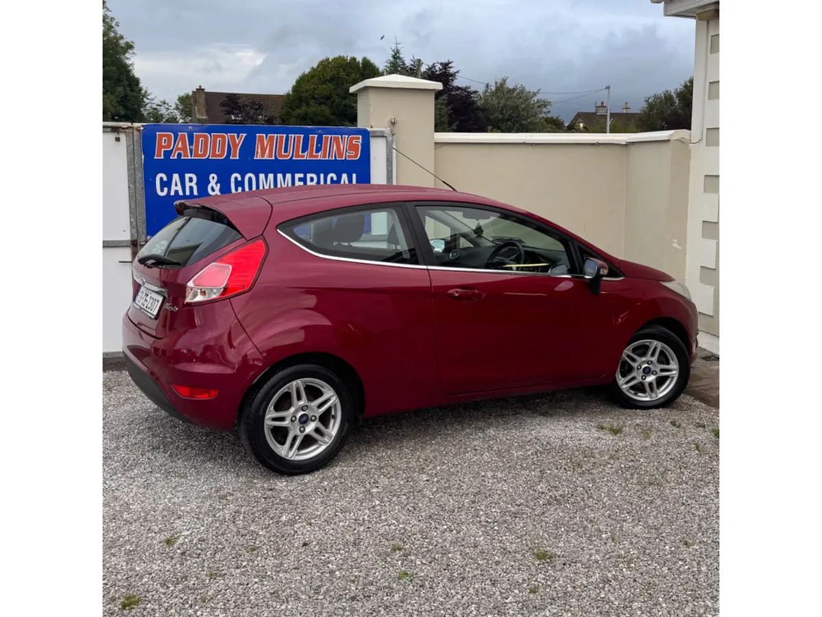 Ford Fiesta 1.25 ZETEC 82PS 3DR ARGENTO - Image 4