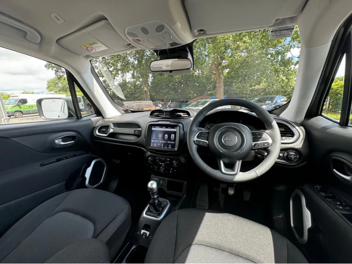 Jeep Renegade *Sold* Longitude GSE TURBO | 1.0 | 1 - Image 3