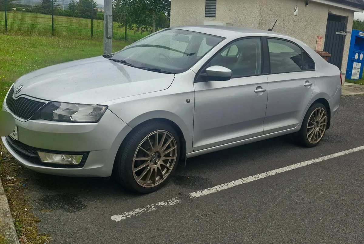 Skoda Rapid 2014 1.2se - Image 2