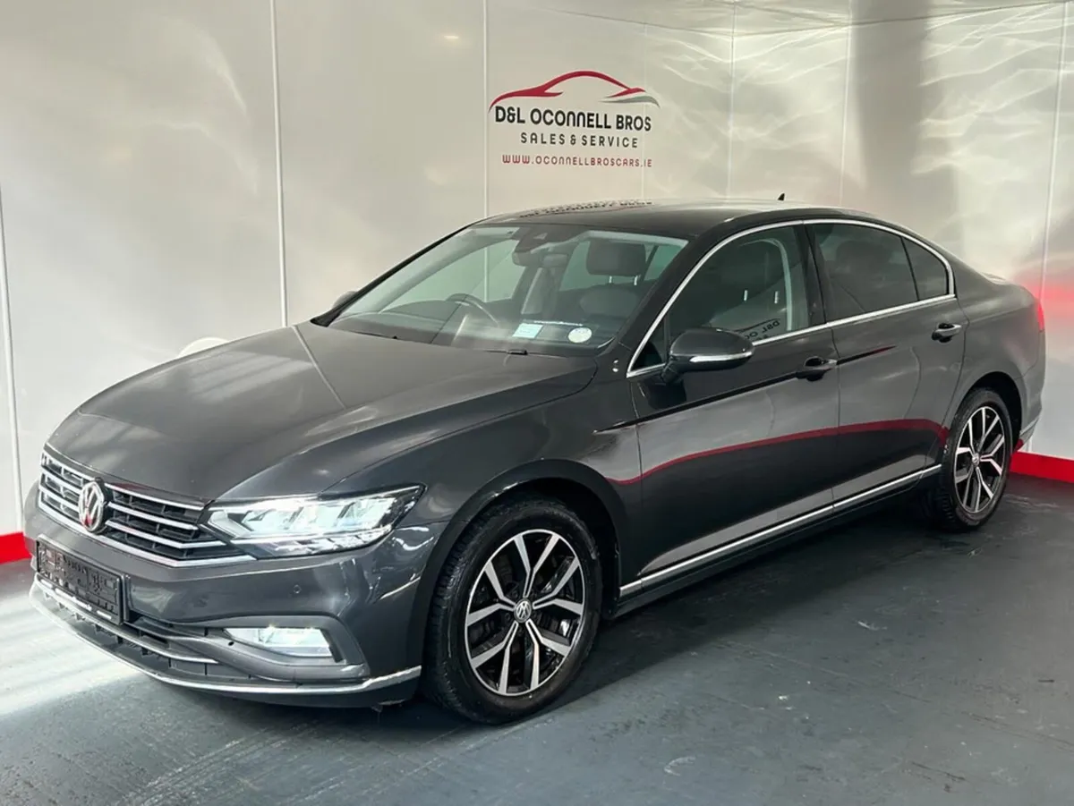Volkswagen Passat SEL TDI - Image 2