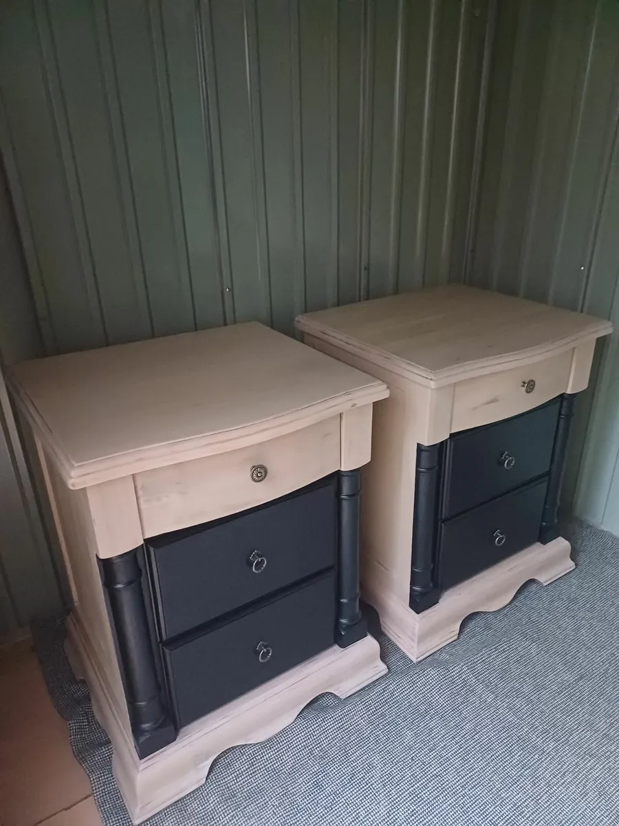 Bed side tables - Image 3