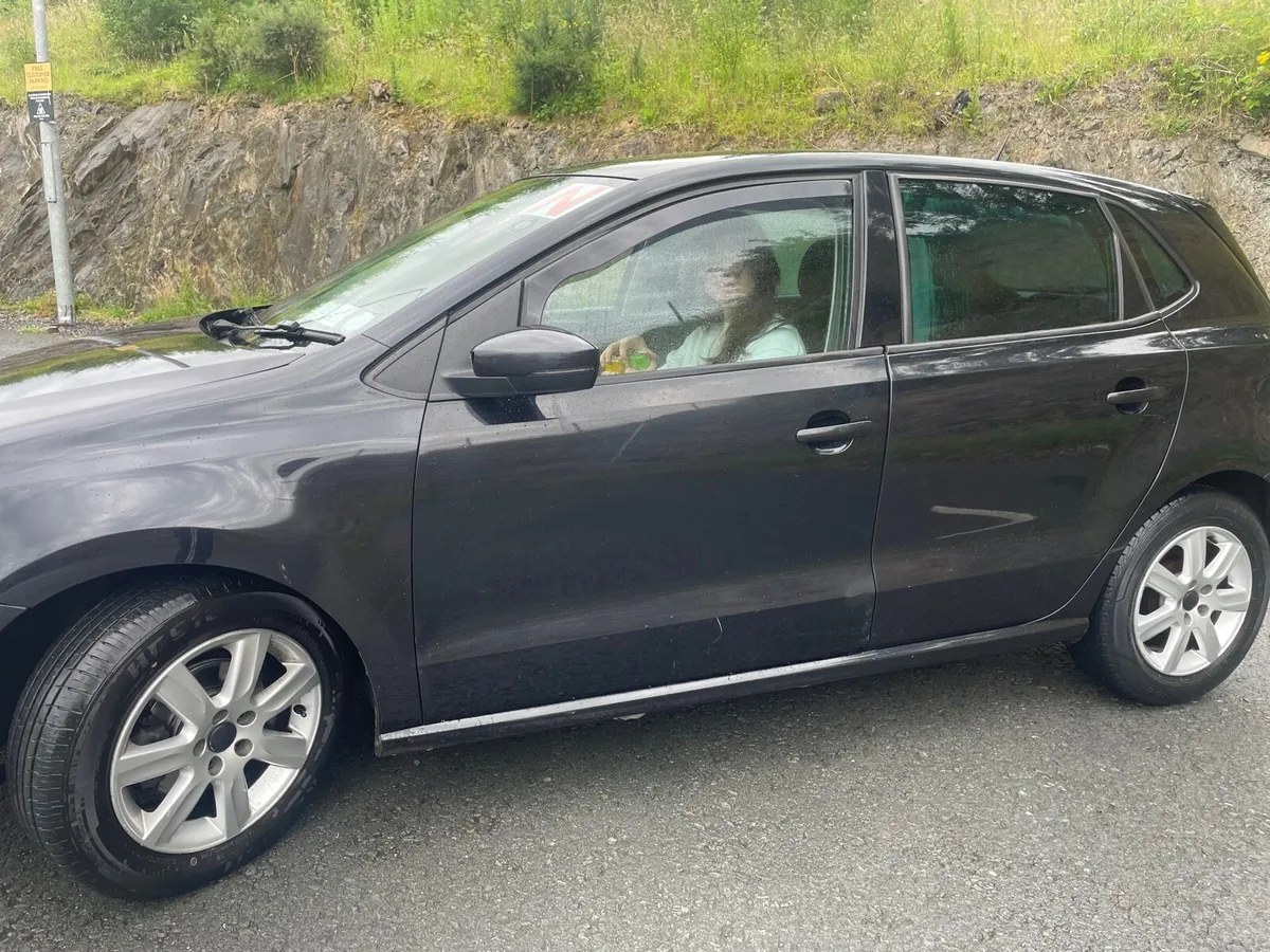 Volkswagen polo - Image 3