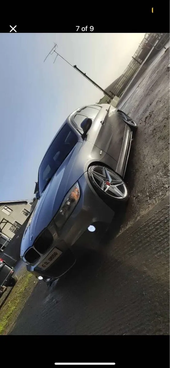 320d - Image 2
