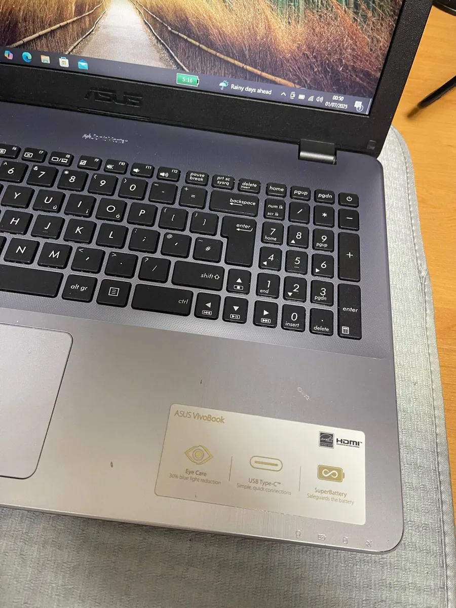 Asus laptop windows 10 - Image 2