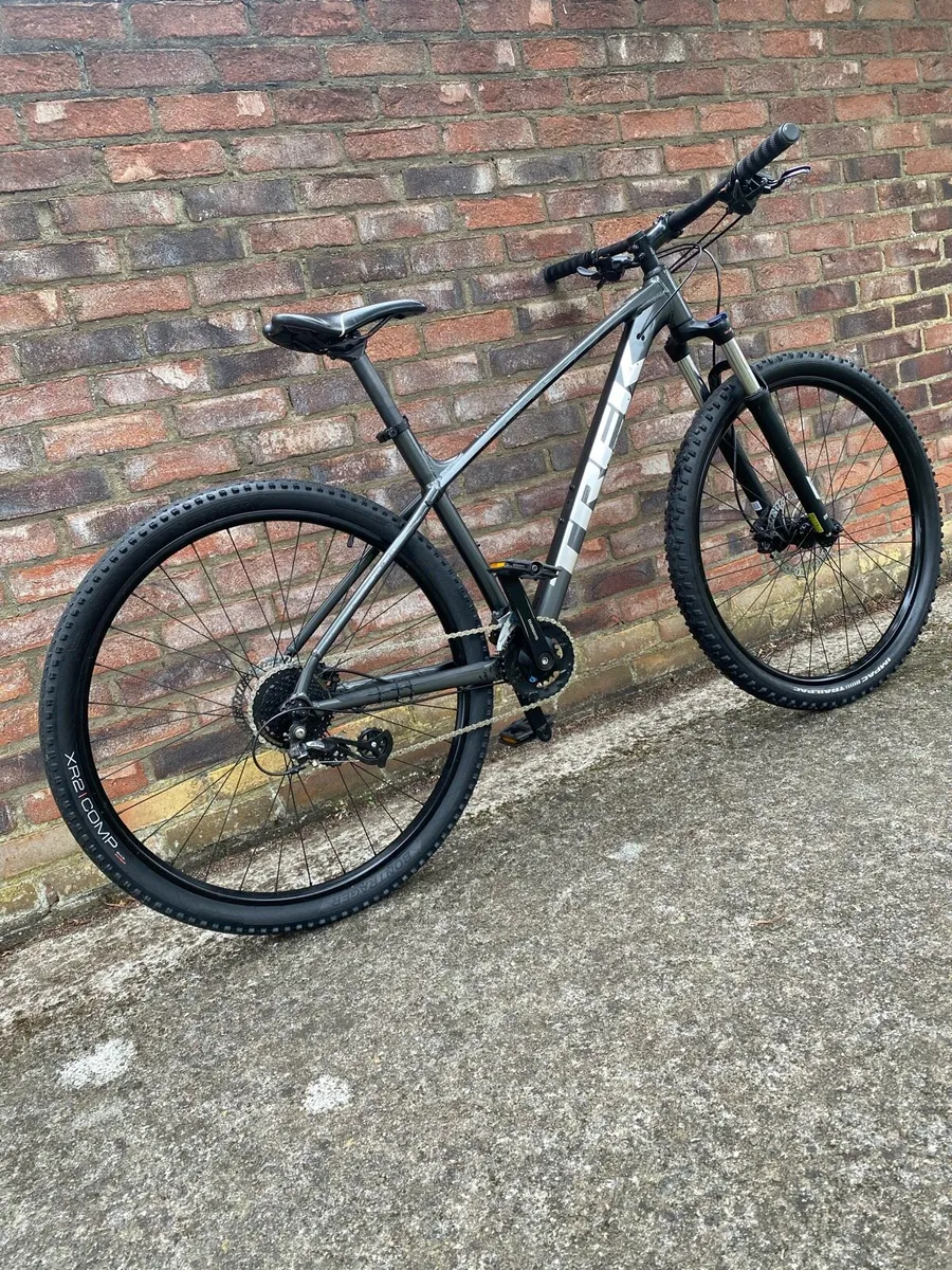 Trek Marlin Mountain Bike - Image 2