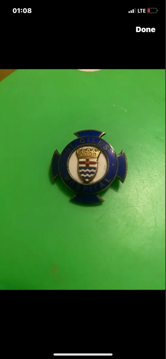 Badge - Image 1