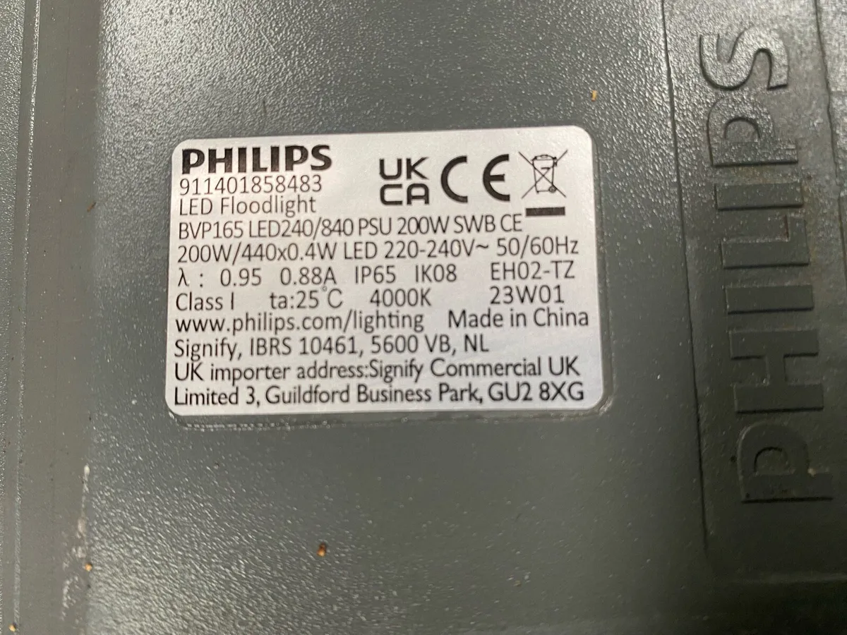 3 PHILIPS ECO L.E.D LARGE FLOODLIGHTS - Image 4