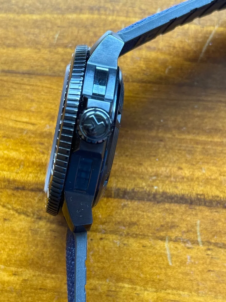 TISSOT SEASTAR 2000 PROFESSIONAL POWERMATIC 80 - Image 2