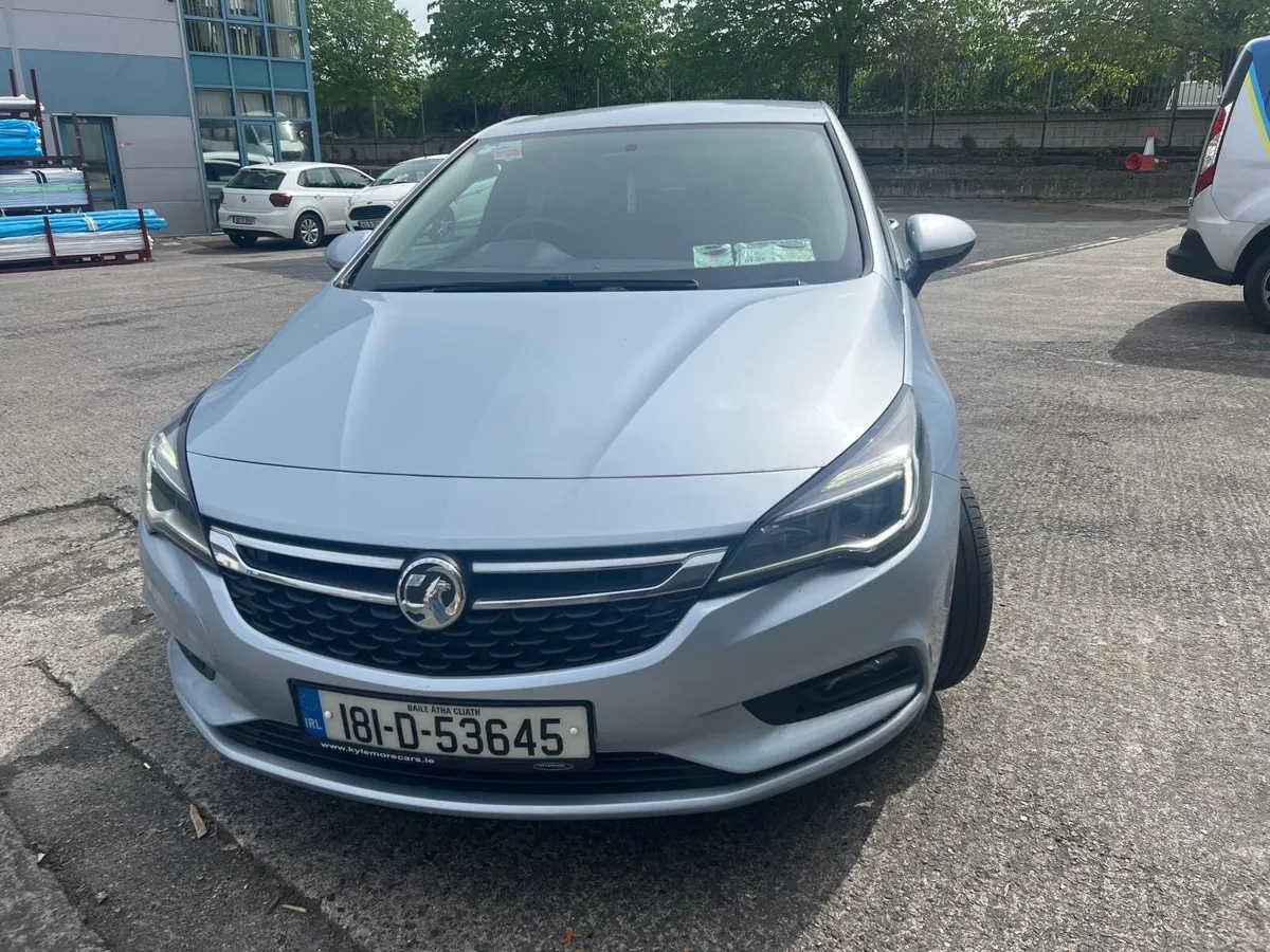 Vauxhall Astra 2018 - Image 2