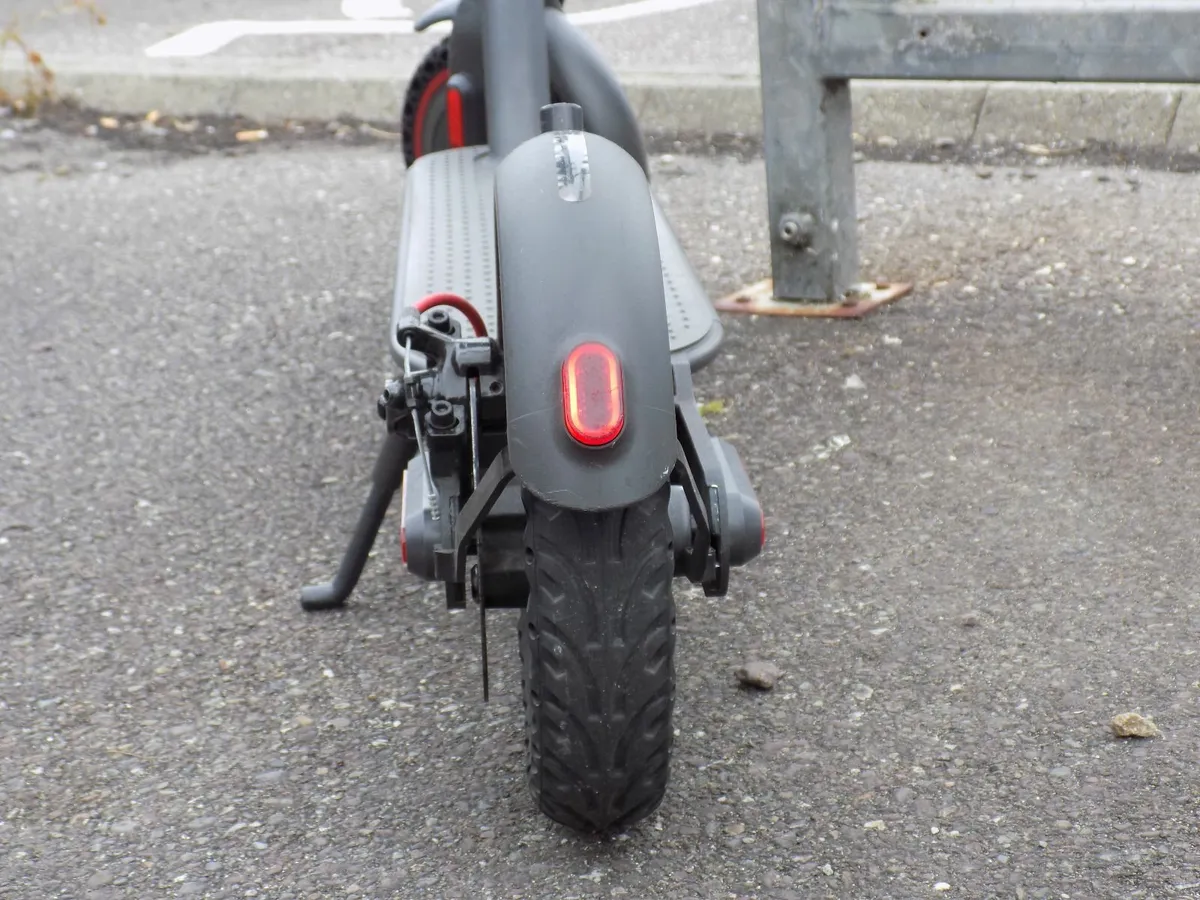 Xiaomi M365 Pro Electric Scooter - Image 4