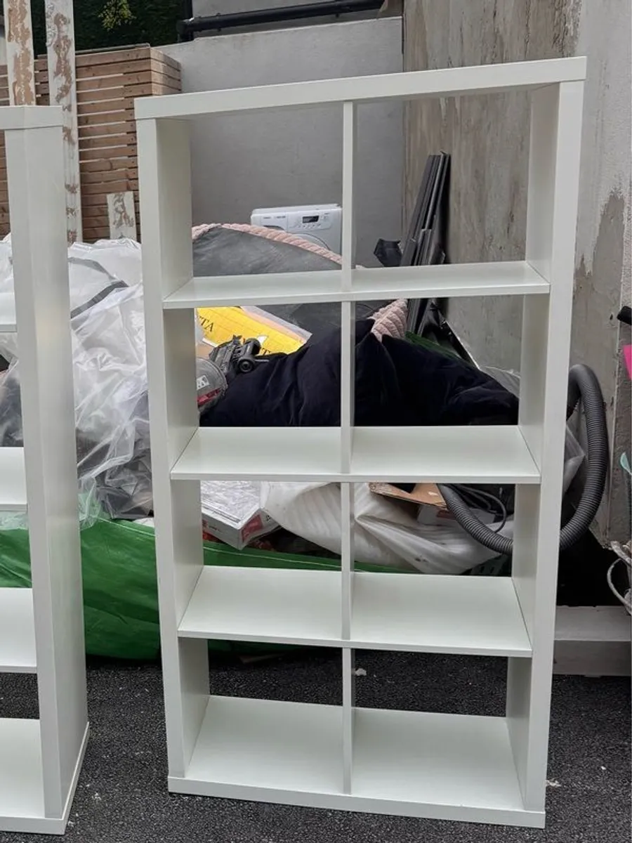 2 Ikea Kallax shelves - Image 2