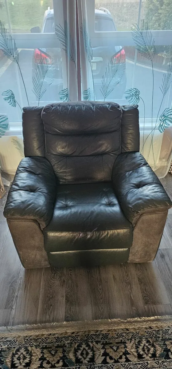 Sofa & Armchair - Image 3