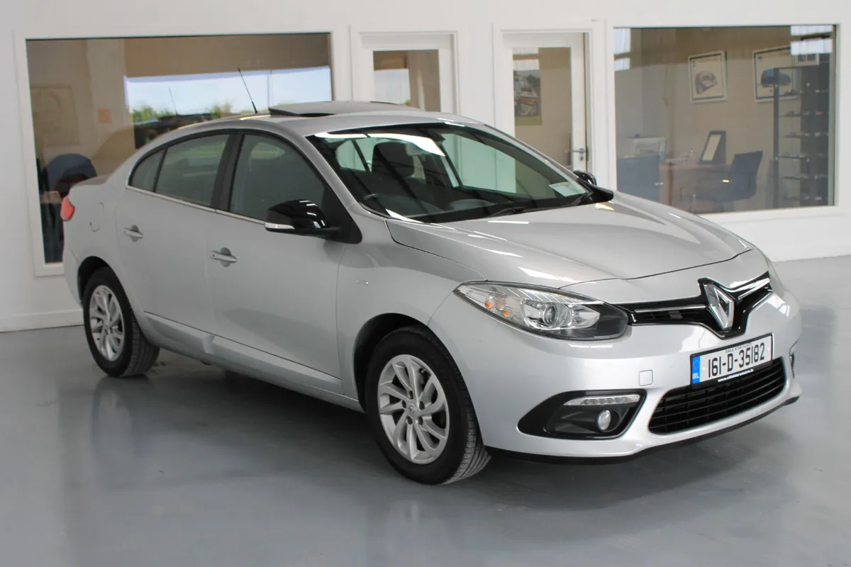 Renault Fluence 2016, Limited, Finance arranged - Image 4