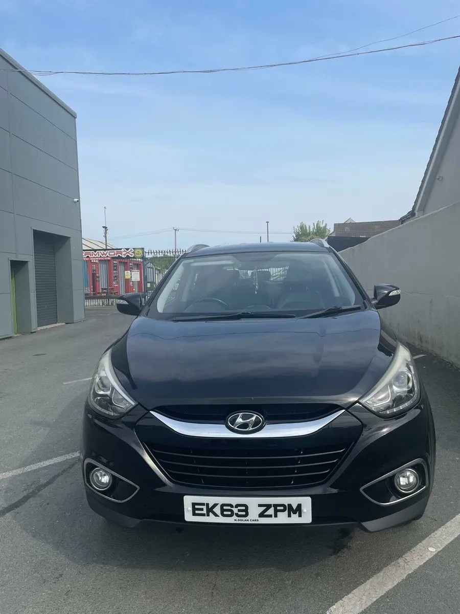 Car - Image 2